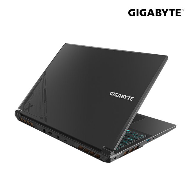 기가바이트 G6X 9KG-43KR 인텔 13세대 i7-13650H/RTX4060/250Nits 